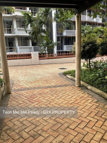 High Oak Condominium (D21), Condominium #512852401